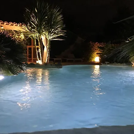 Domaine Le Village Alojamento de Acomodação e Pequeno-almoço