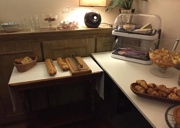 Bed & Breakfast Domaine Le Village Villenouvelle