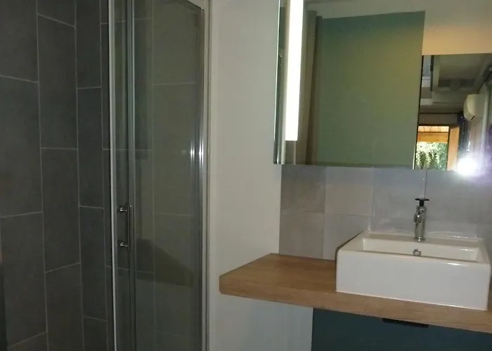 Domaine Le Village Bed & Breakfast