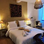 فندق مبيت وإفطار Domaine Le Village