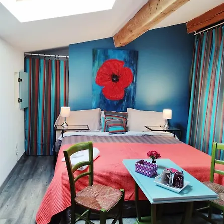 Domaine Le Village 3*