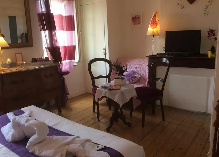 Maison Le Village Couette-café