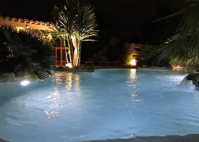 Maison Le Village Couette-café